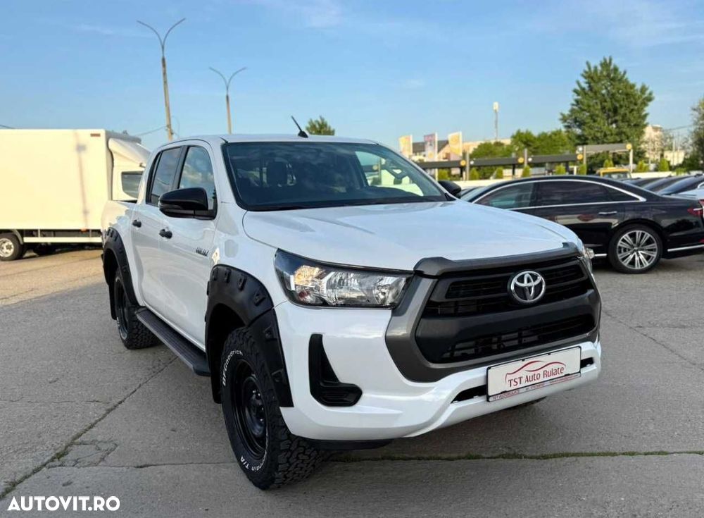 Toyota Hilux - 13