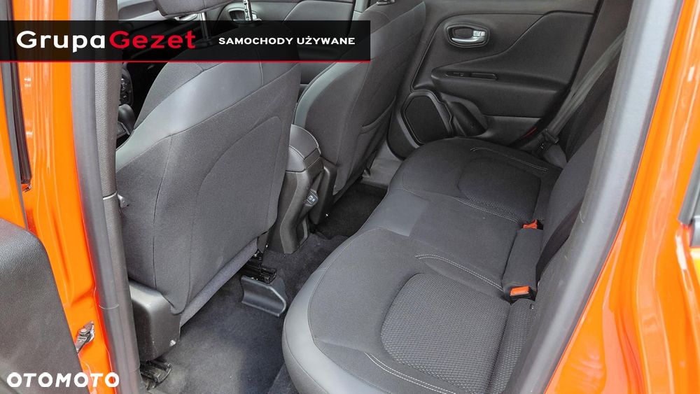 Jeep Renegade - 11