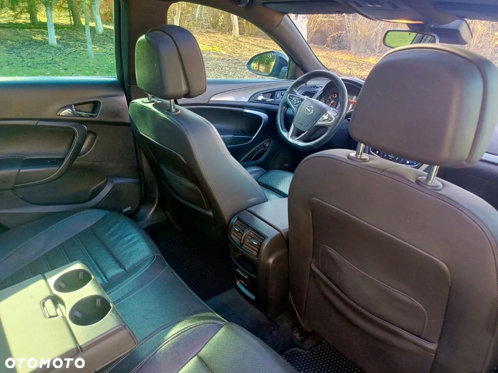 Opel Insignia - 15