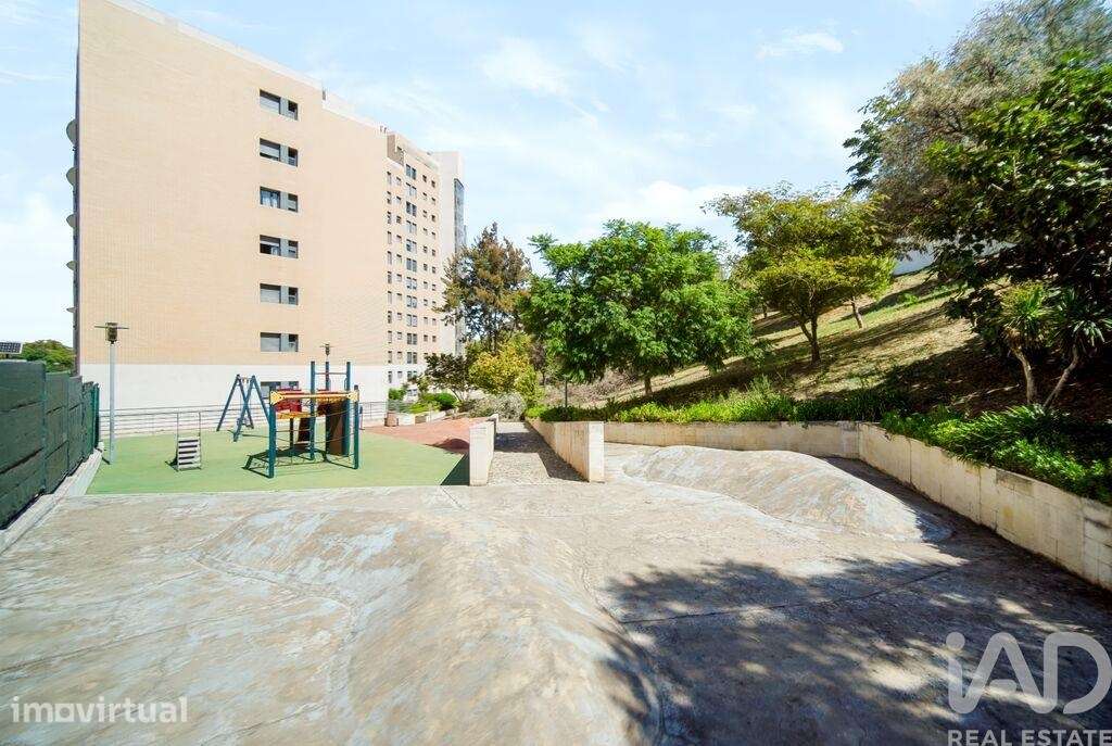 Apartamento T3 em Campolide de 143,00 m2 - Grande imagem: 2/22