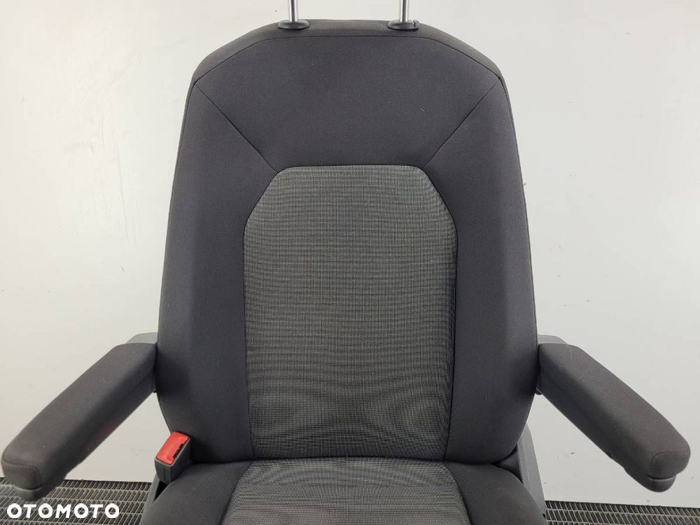 FOTEL LEWY KIEROWCY VW CRAFTER II PNEUMATYCZNY EUROPA - 3
