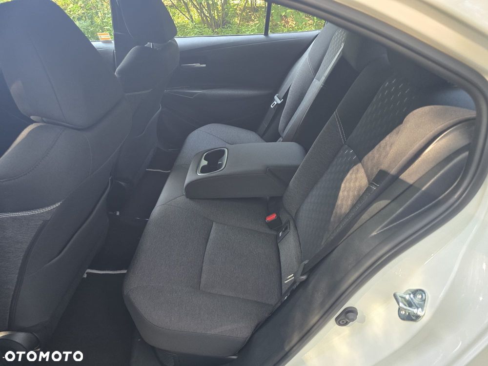 Toyota Corolla 1.8 Hybrid Comfort - 10