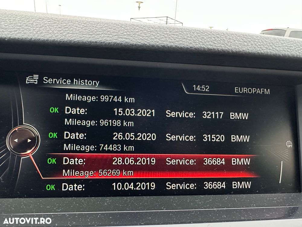 BMW Seria 5 525d xDrive AT - 15