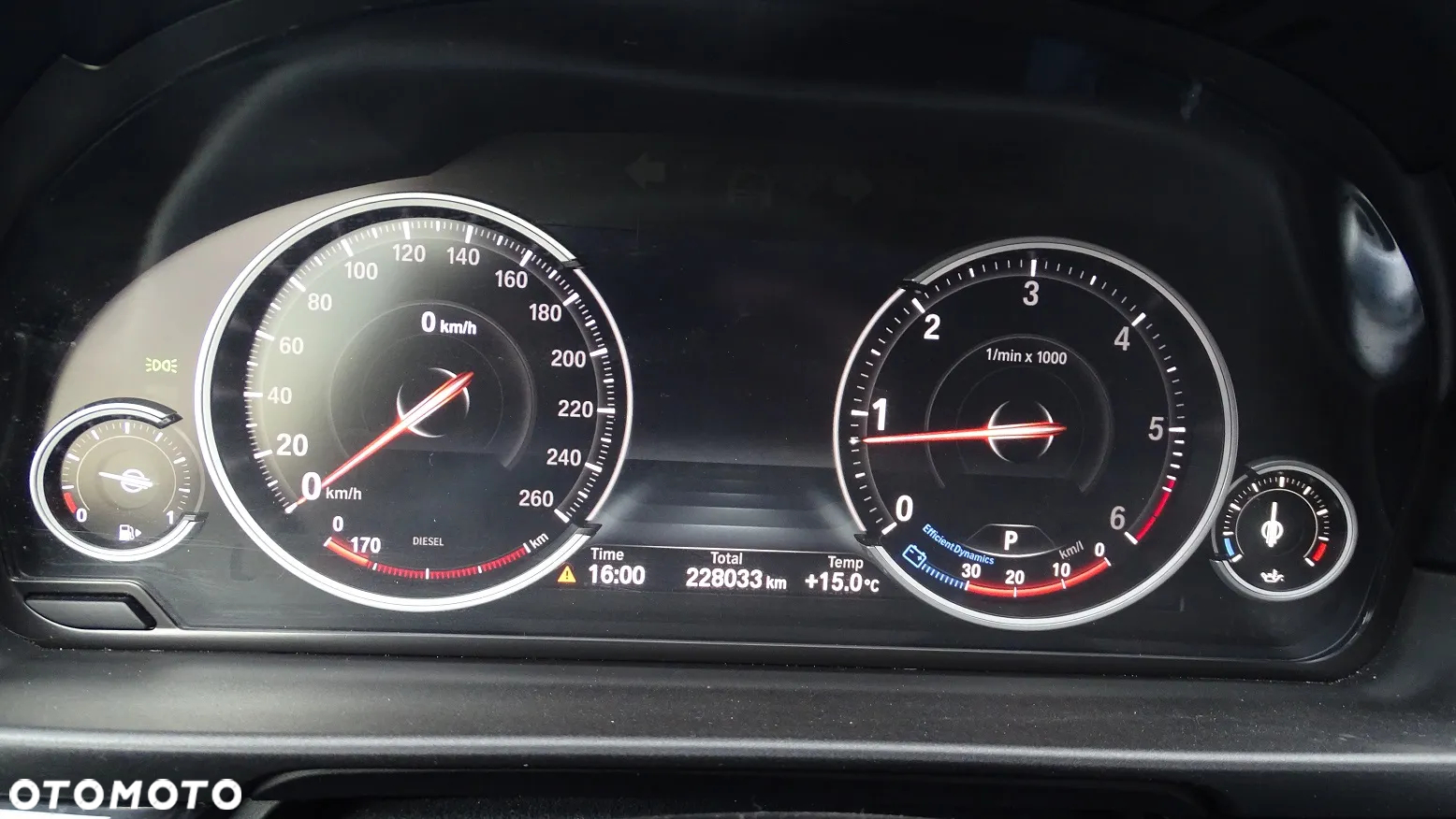 BMW Seria 5 520d Efficient Dynamics Edition - 24
