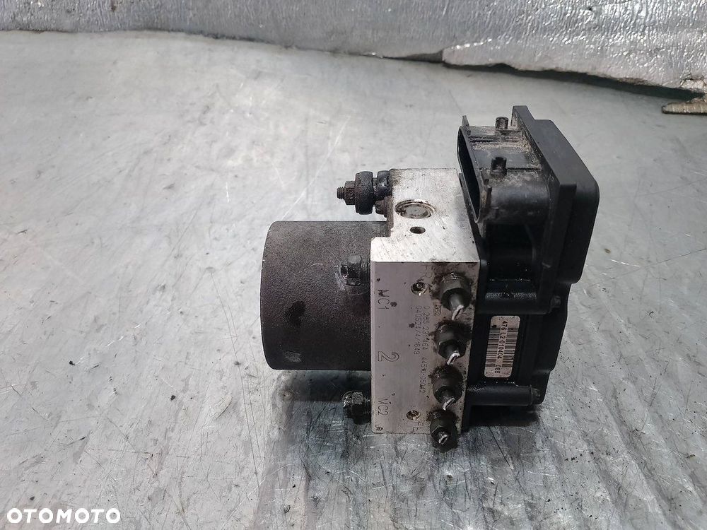 POMPA ABS TOYOTA AVENSIS II T25 0265231464  0265800382 1.8 16V - 1