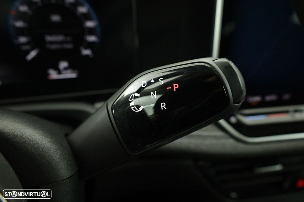 VW Passat Variant 1.5 TSI eHybrid DSG - 17