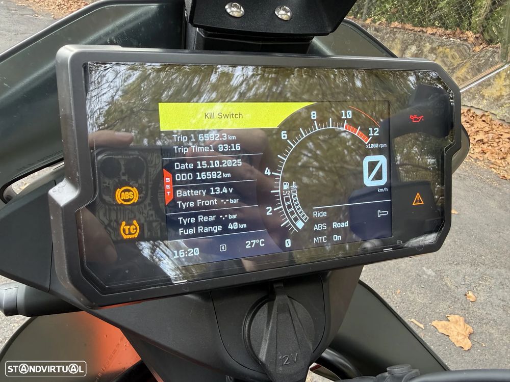 KTM 890 Adventure - 12