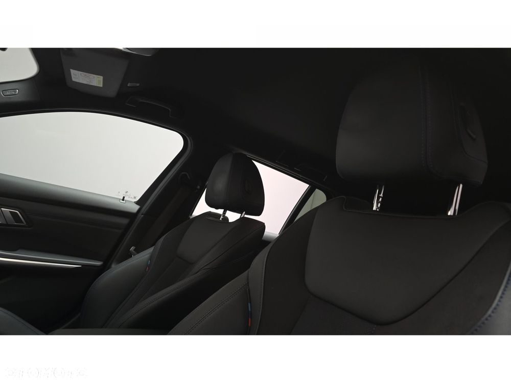 BMW Seria 3 320d xDrive Sport - 18