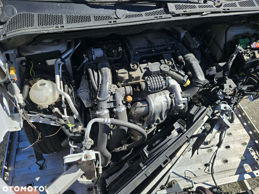Citroën BERLINGO 1.6 eHDI  2019 FRANCJA - 16