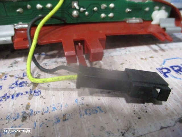 Farol Tras 13262019 OPEL ASTRA J FASE 1 2012 1.7CDTI 110CV 5P BRANCO 3 Stop ORIGINAL DANIFICADO - 3