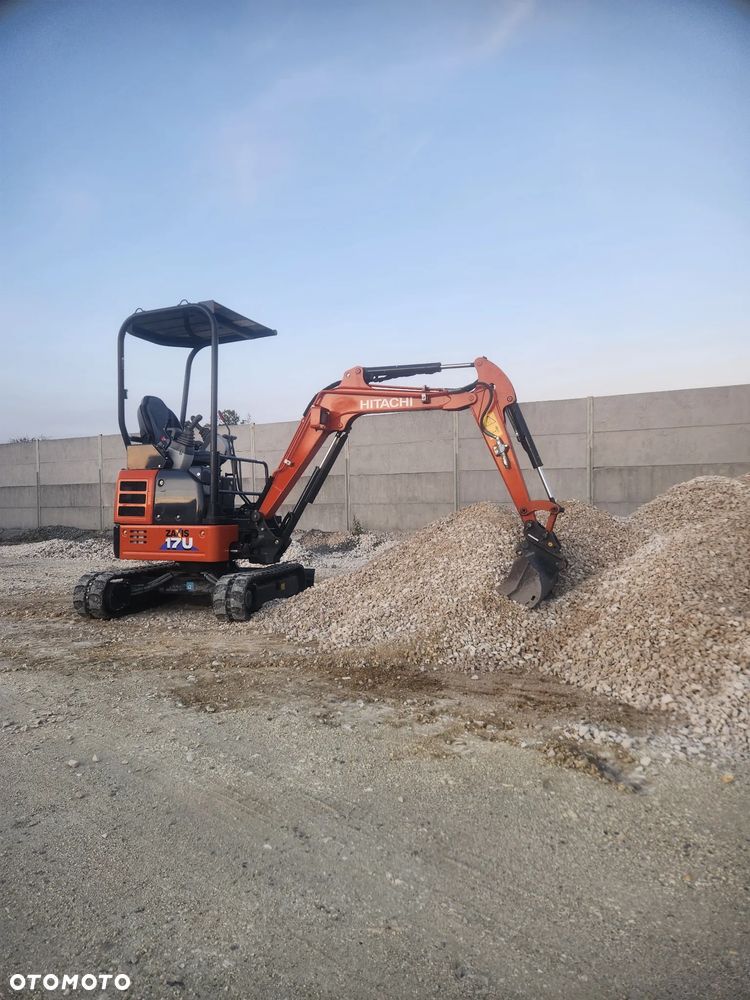 Hitachi ZX17U-6 - 1