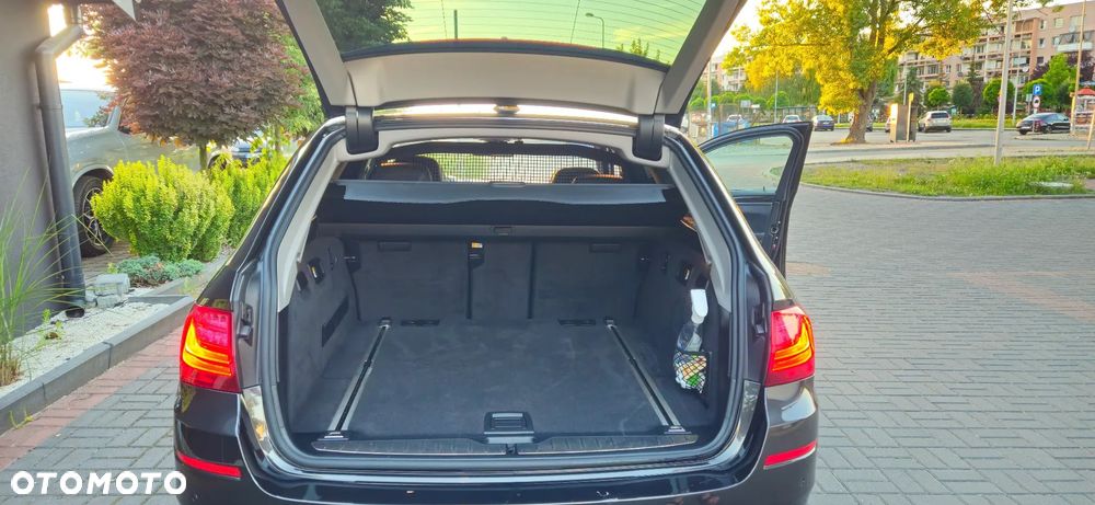 BMW Seria 5 520d Luxury Line - 18