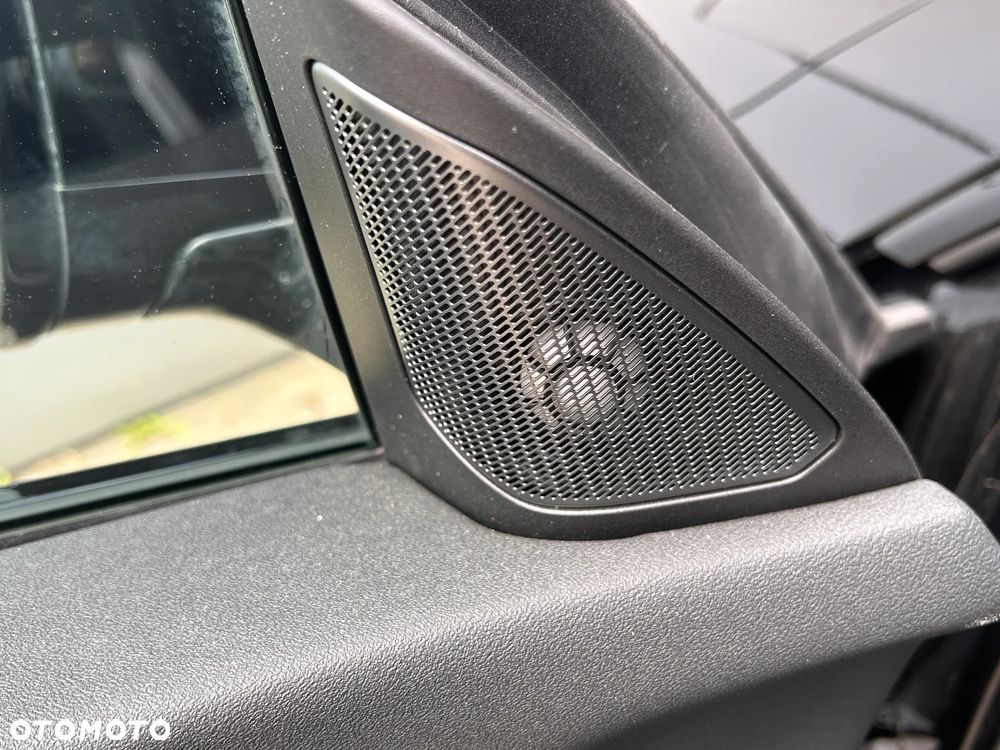BMW Seria 2 220d mHEV - 15