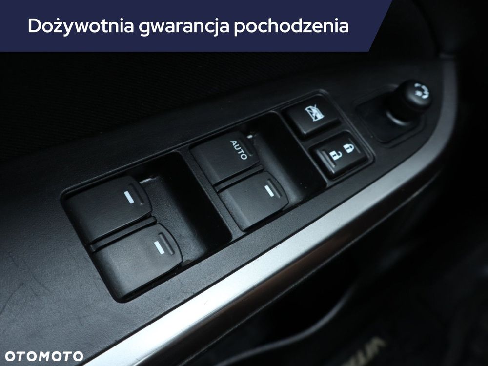 Suzuki Vitara - 17