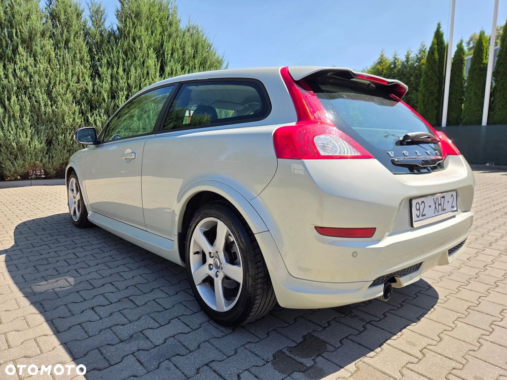 Volvo C30 D2 DRIVe R-Design - 13