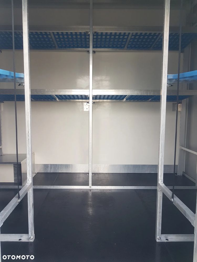 Iveco DAILY KONTENER NISKOPODŁOGOWY 4,43x2,23x2,42 SKLEP BAR FOODTRUCK KAMPER KLIMA - 35