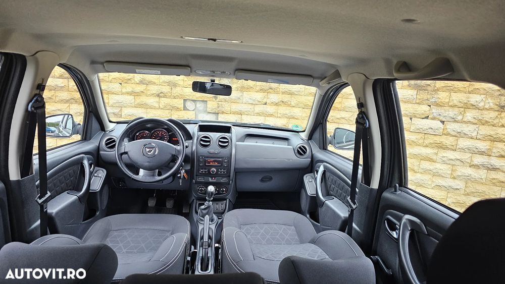 Dacia Duster TCe 125 4x2 Laureate - 13