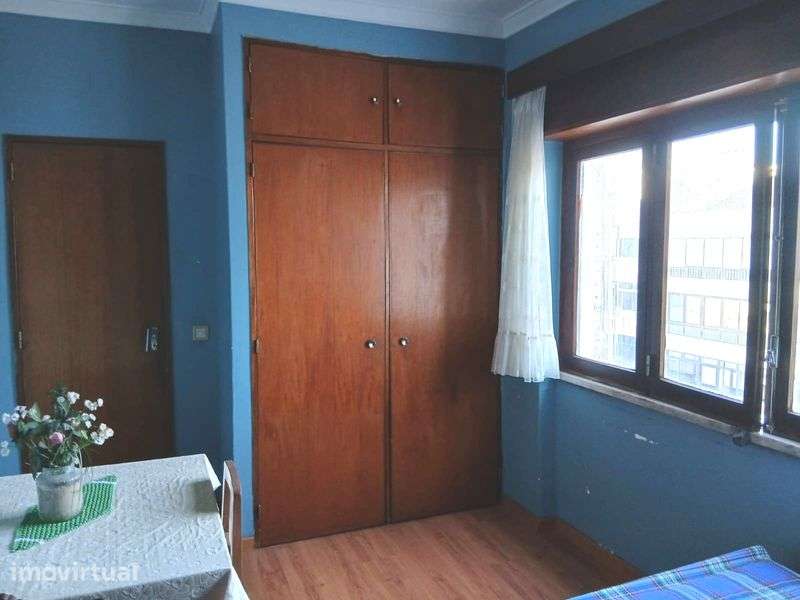 Apartamento T2 no centro de Alverca - Grande imagem: 2/12