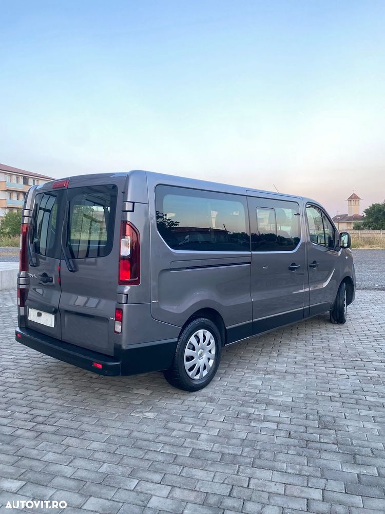 Renault Trafic 2018 photo 3