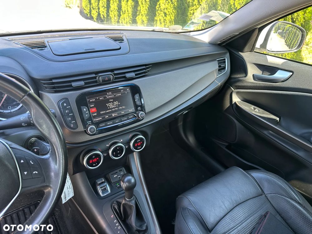 Alfa Romeo Giulietta 2.0 JTDM Exclusive TCT EU6 - 9