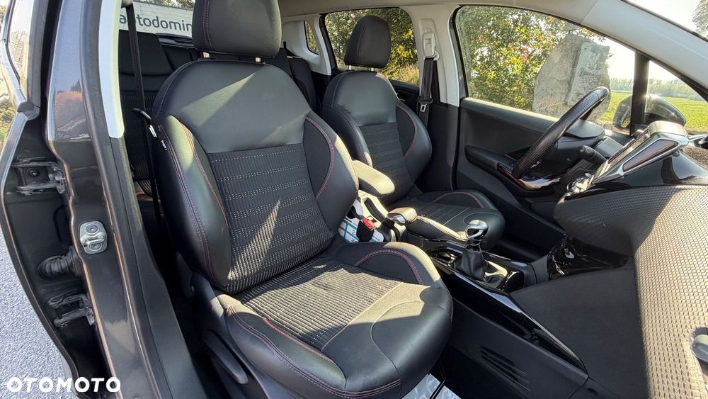 Peugeot 2008 - 18