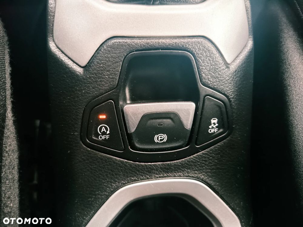 Jeep Renegade 1.4 MultiAir Limited - 24