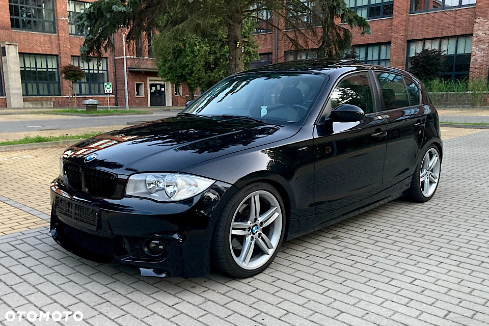 BMW Seria 1 120d - 19