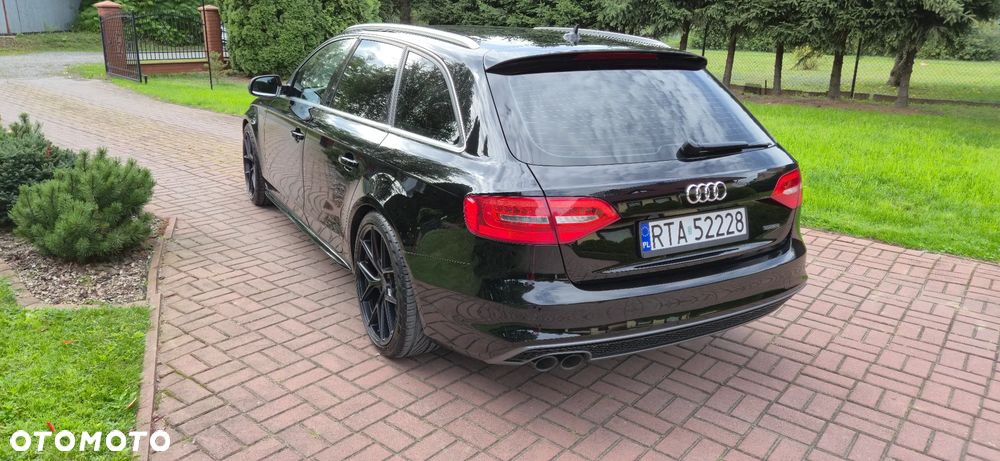 Audi A4 Avant 2.0 TDI Quattro S tronic - 26