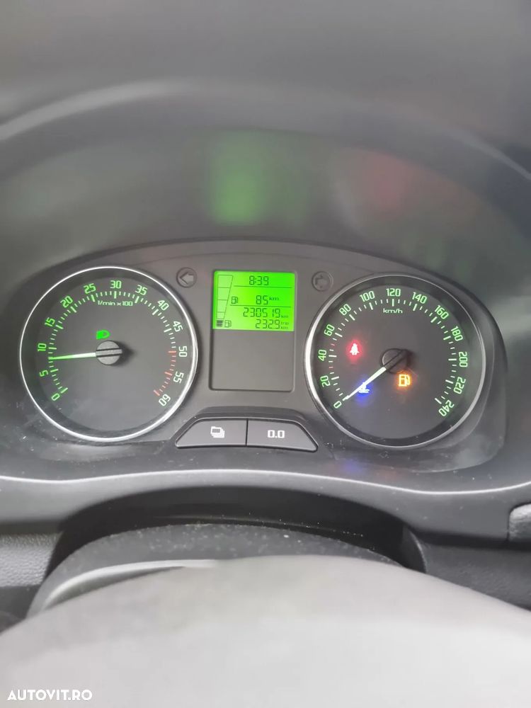 Skoda Fabia 1.6 TDI DPF Combi Sport - 9