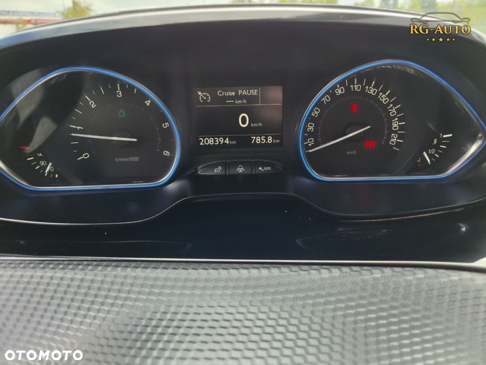Peugeot 2008 - 31