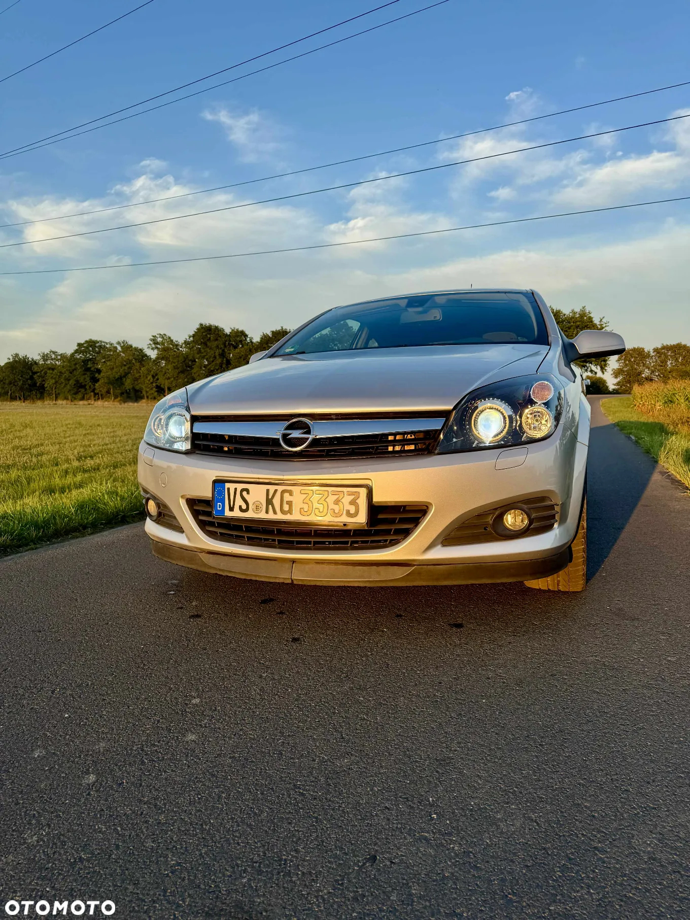 Opel Astra GTC 1.8 Cosmo - 5