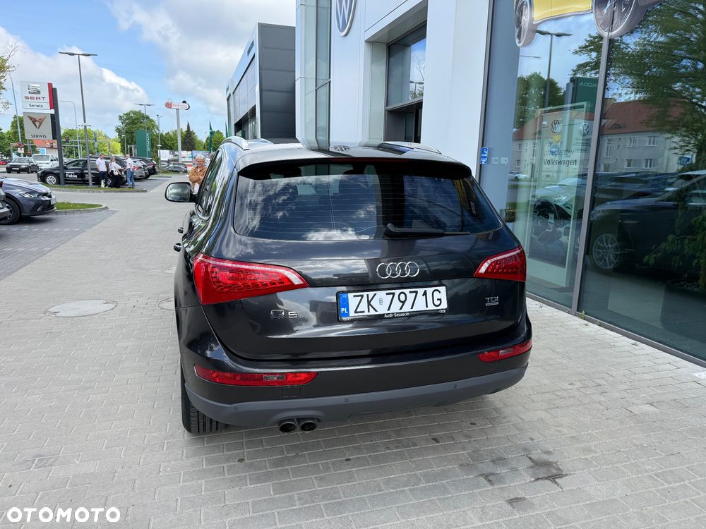 Audi Q5 2.0 TDI Quattro S tronic - 6