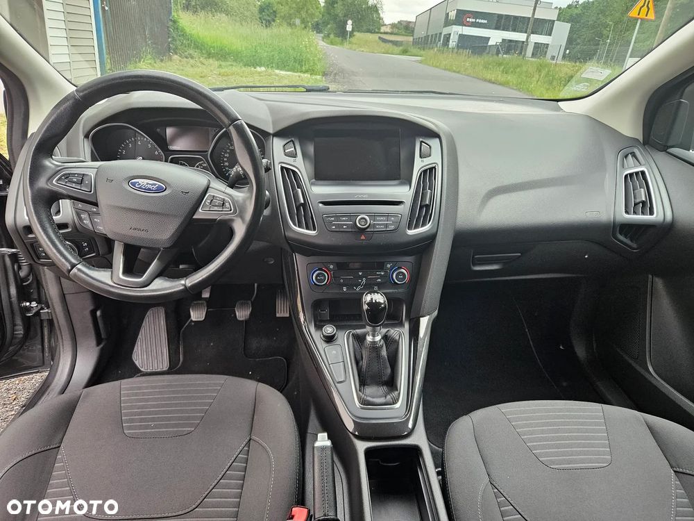 Ford Focus 1.0 EcoBoost 99g Titanium - 10