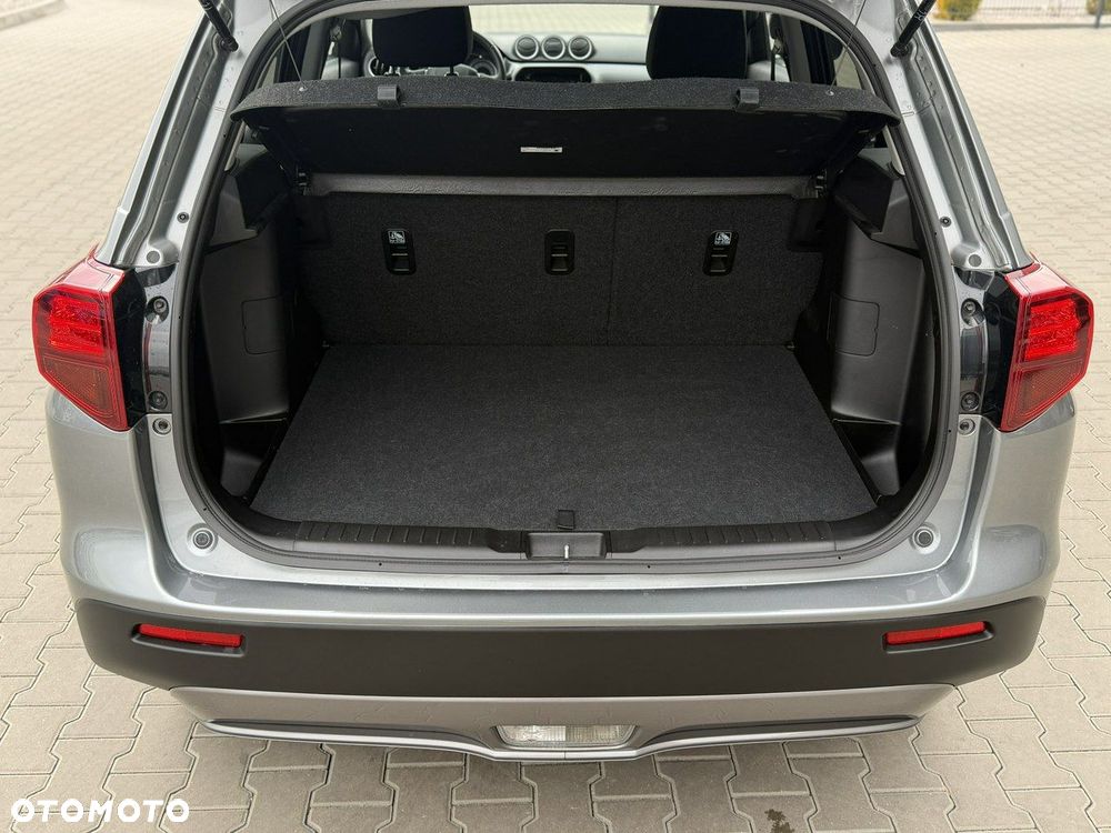 Suzuki Vitara - 36