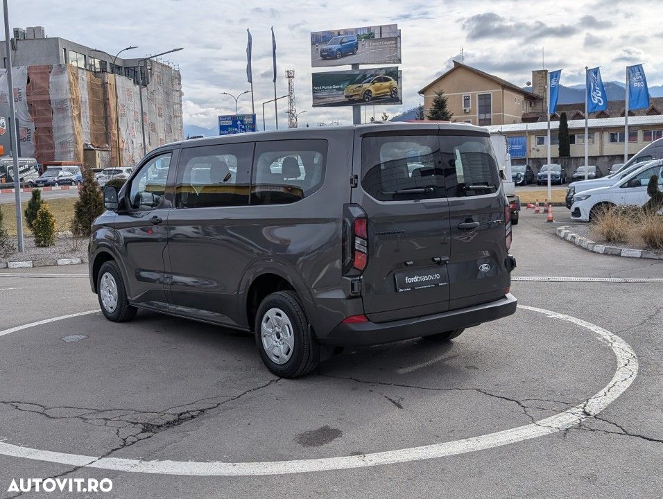 Ford Transit Custom - 8