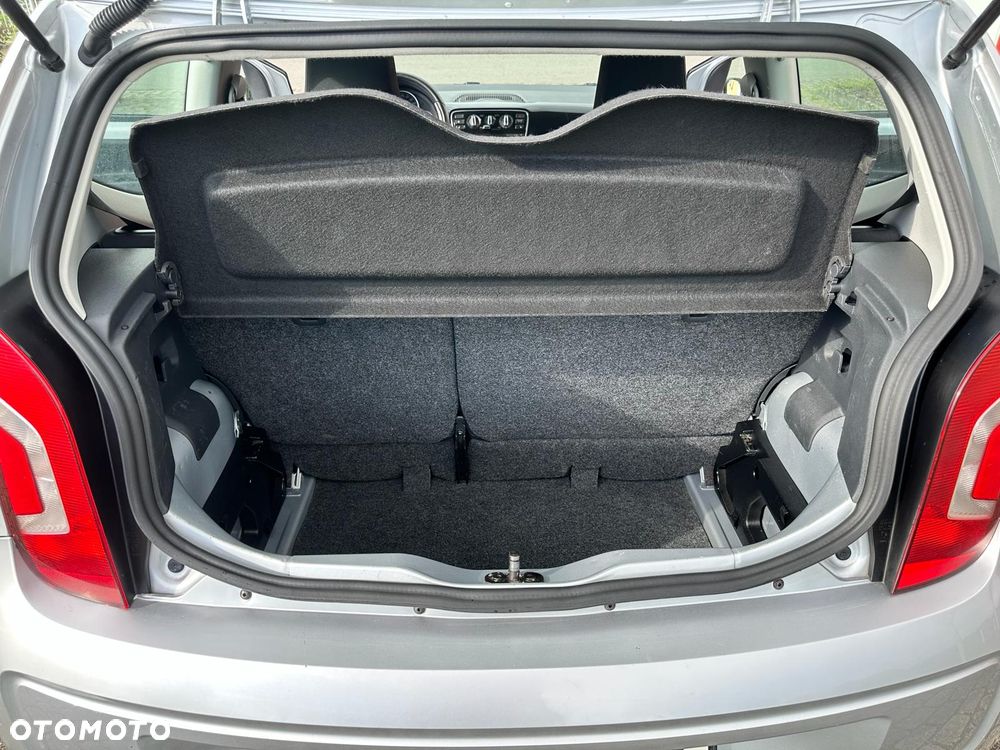Volkswagen up! cheer - 19