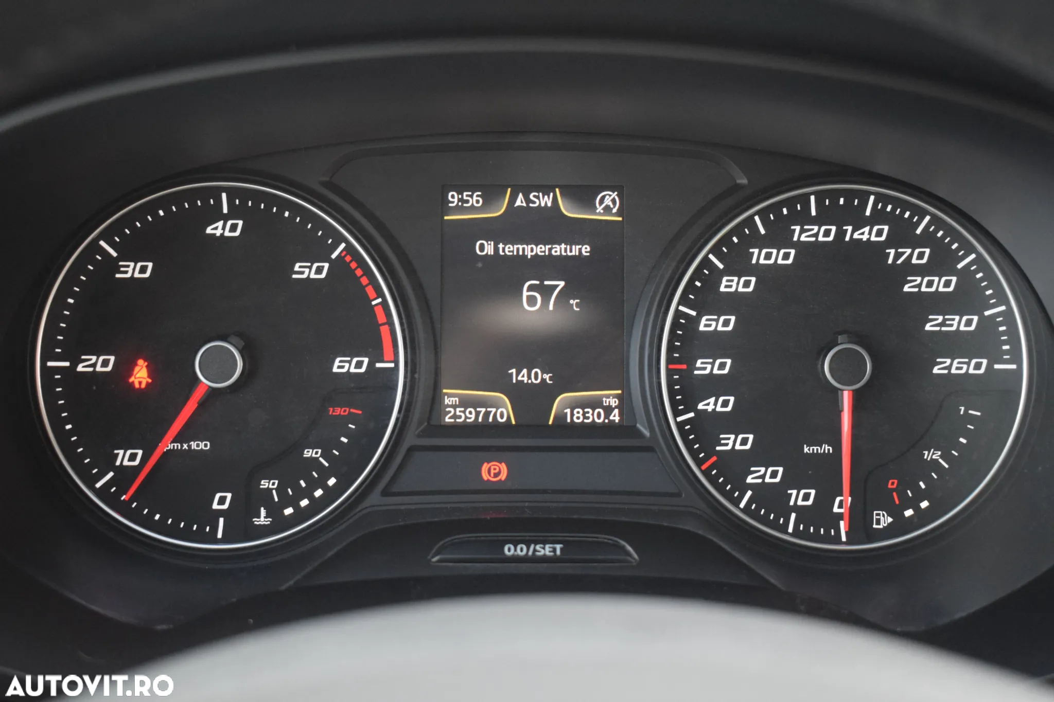 Seat Leon 1.6 TDI Start&Stop CONNECT - 9