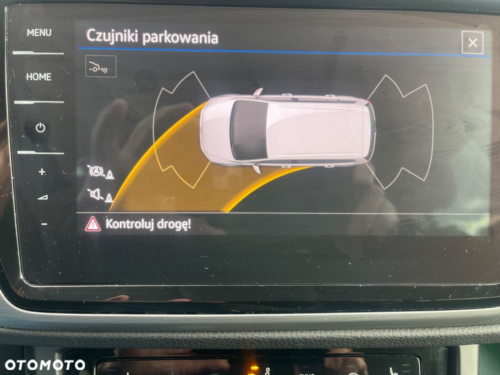 Volkswagen Touran 2.0 TDI SCR DSG Comfortline - 29