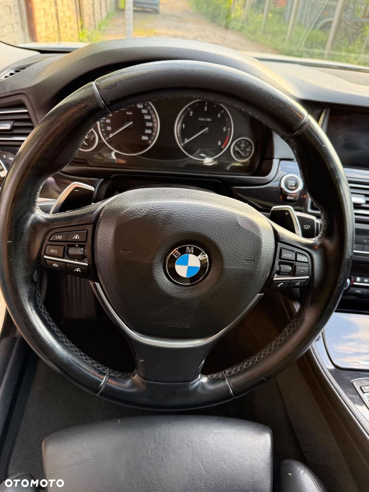 BMW Seria 5 520d xDrive - 19