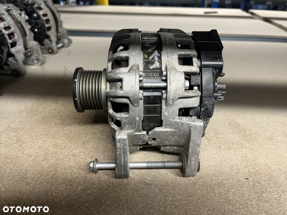 Alternator 0.9 TCE Renault Clio IV Captur 231002854R - 1