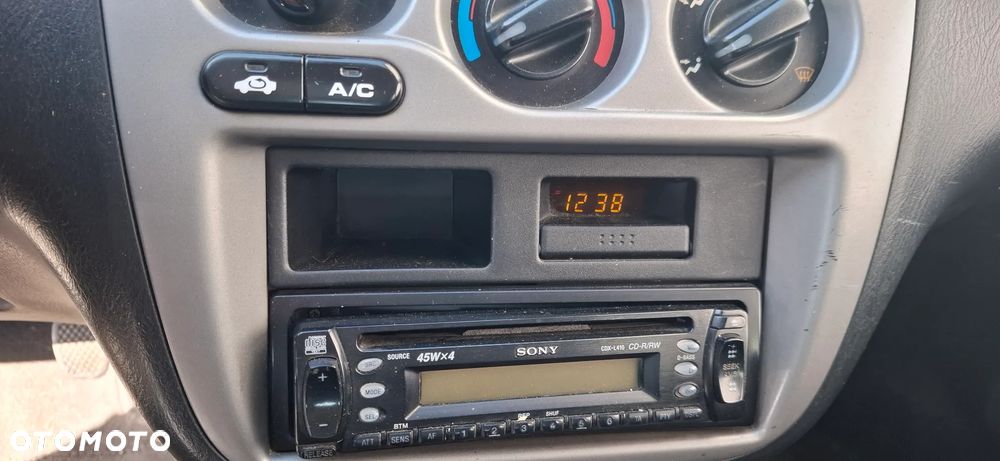 Honda HR-V 1,6 16v   D16W5  na części - 17