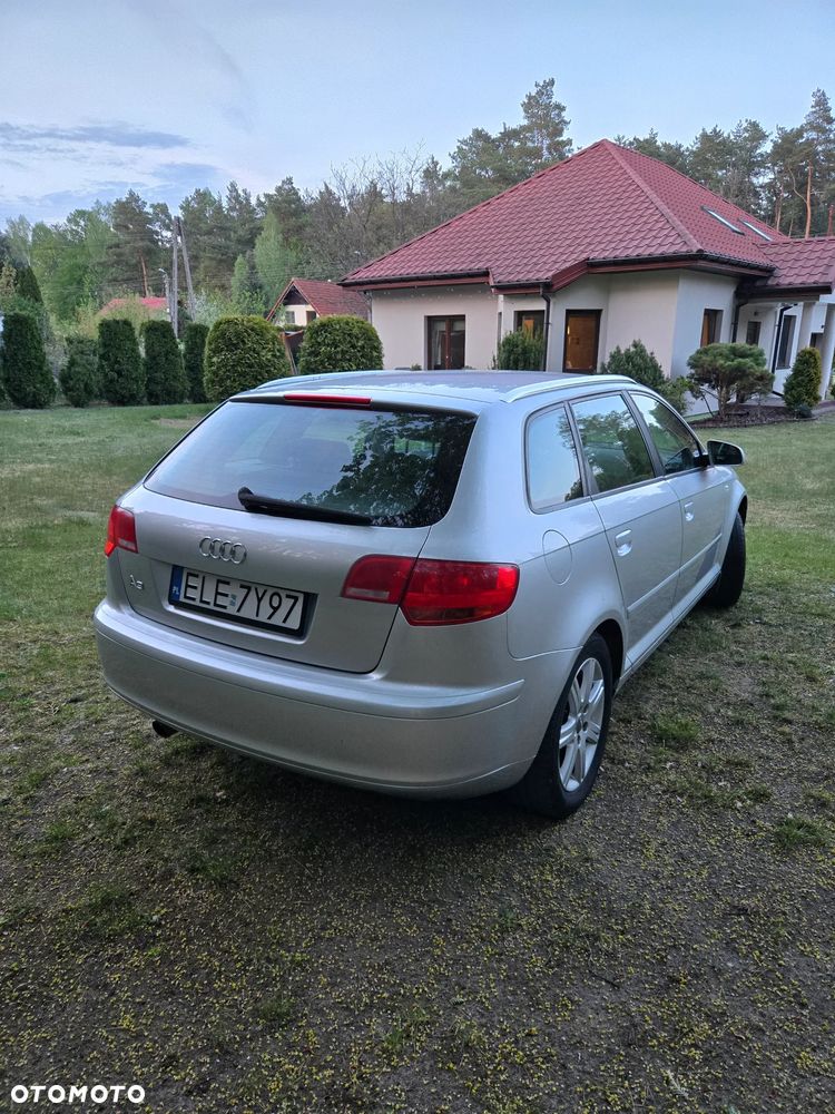 Audi A3 Sportback 1.6 Attraction - 16