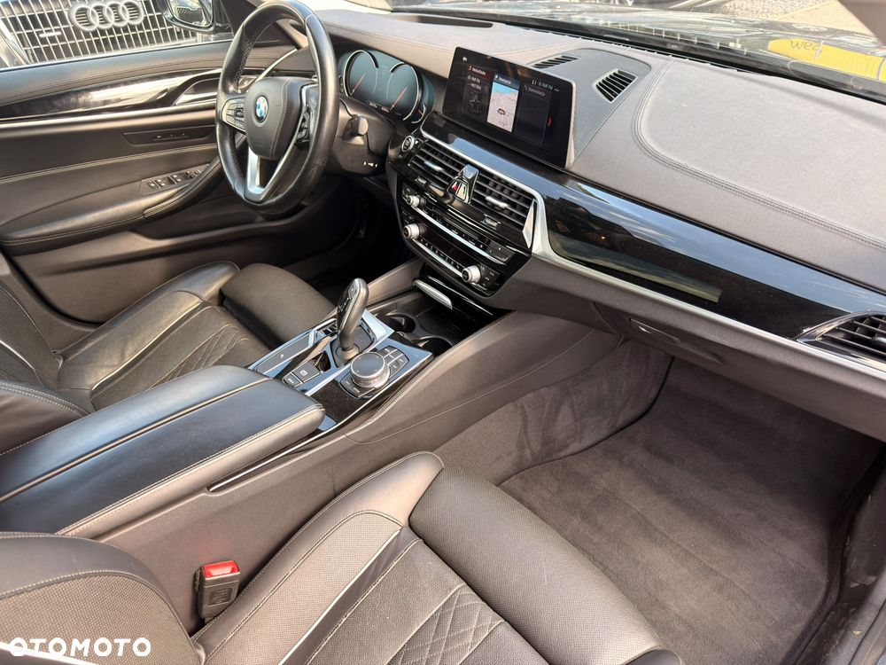 BMW Seria 5 520d Efficient Dynamics Luxury Line - 12