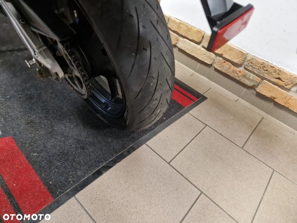 Kawasaki Versys 650 - 22