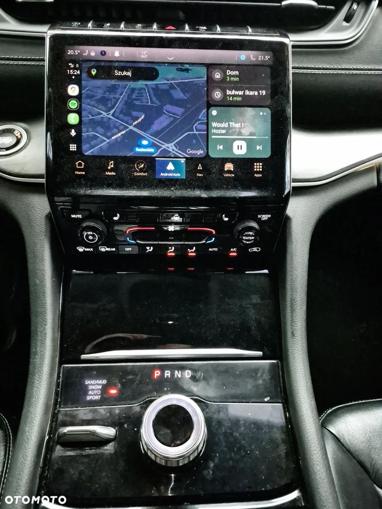 Jeep Grand Cherokee - 21