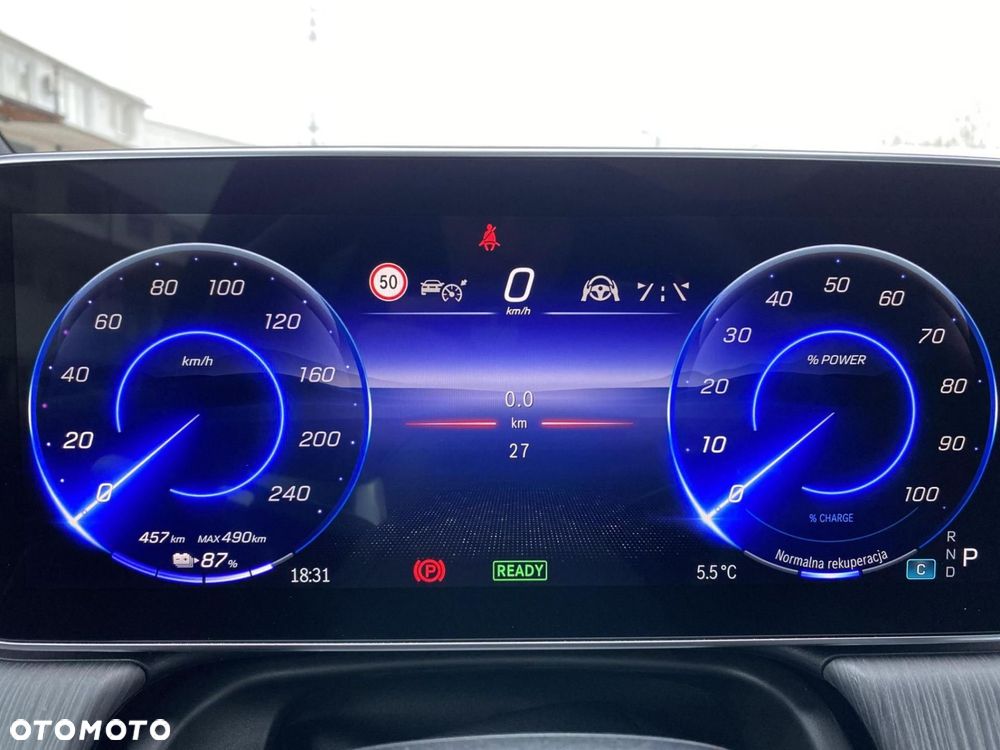 Mercedes-Benz EQS - 25