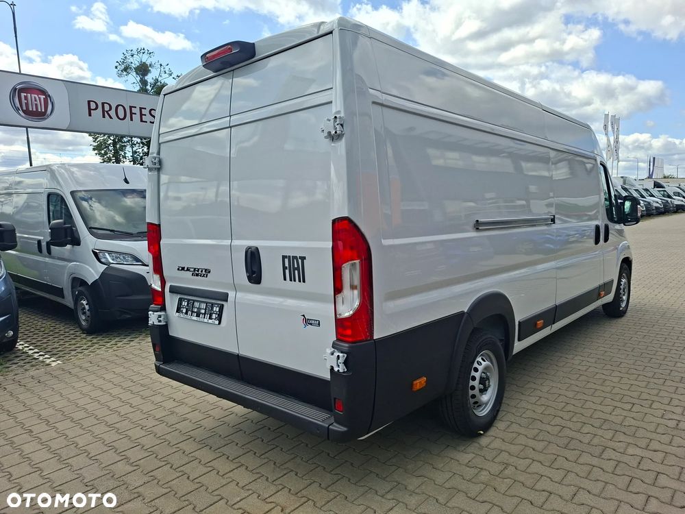 Fiat OD RĘKI , SUPER CENA , Izoterma +Zanotti SFZ 009 -na Furgonie L4H2 - 8