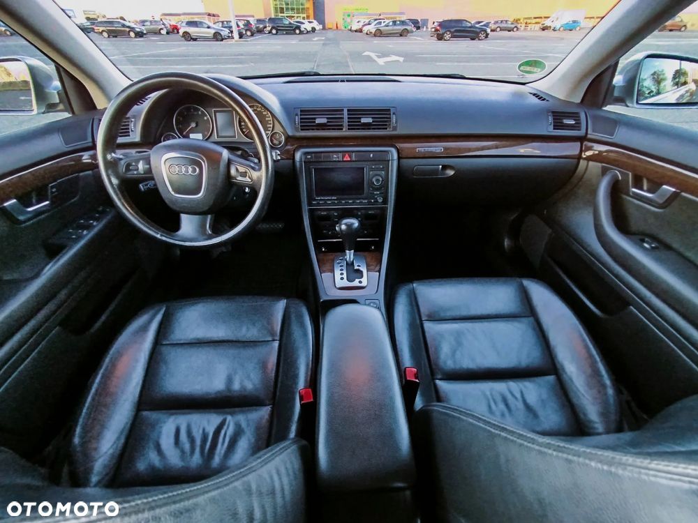 Audi A4 Avant 3.2 FSI Quattro Tiptr - 26