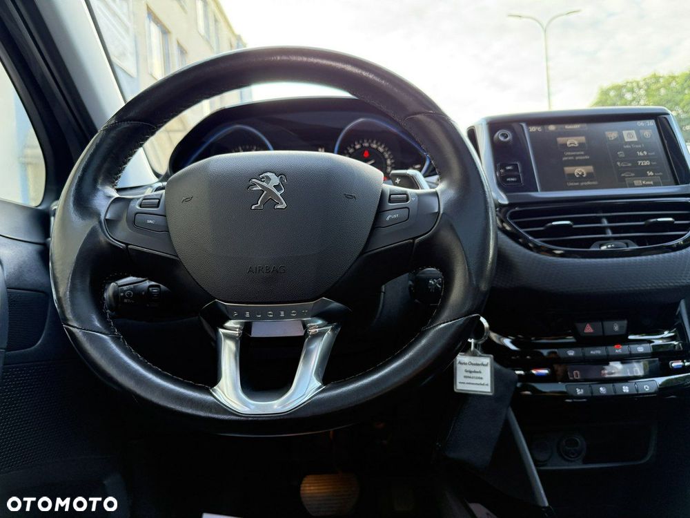 Peugeot 2008 - 17