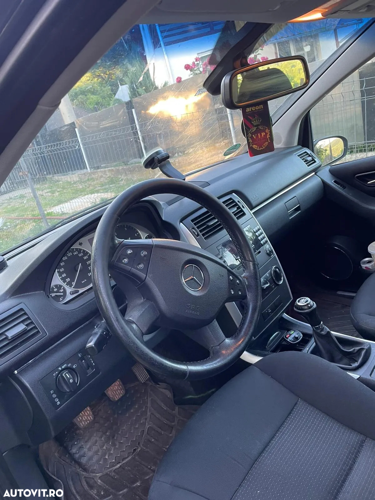 Mercedes-Benz B 200 CDI - 7